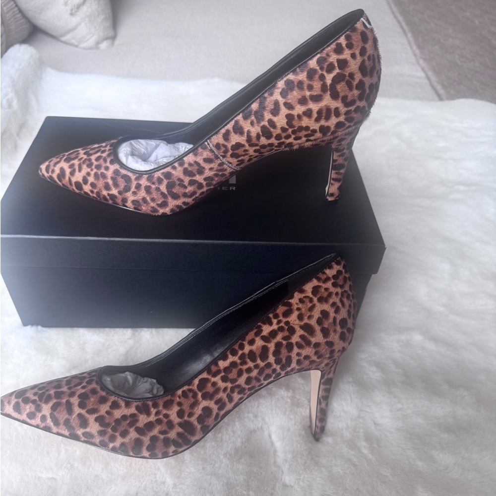 Marc Fisher Genni Leopard Print Women's Heels Size 9 - Picture 3 of 6